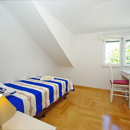 Jasika Apartment *