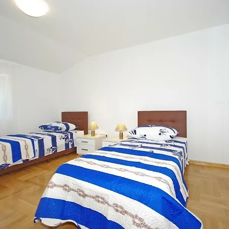 Jasika Apartment Split